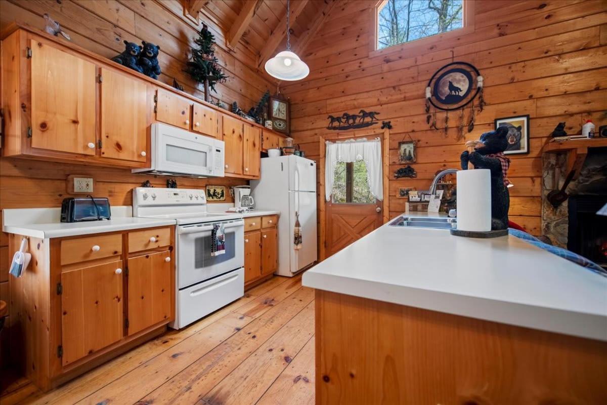 Вилла Cozy Cabin Beside Briar Creek, Fire Pit, Wifi Эллиджей Экстерьер фото